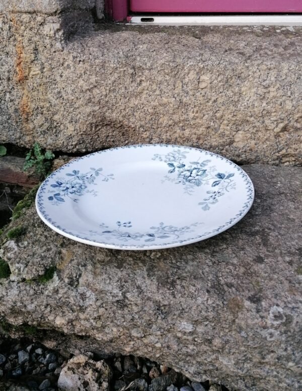 Plat Acacia – Image 2