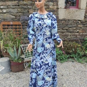 Robe bleue fleurs